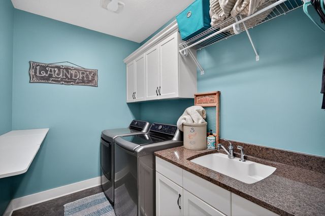 4819 147th Street, Urbandale, IA 50323