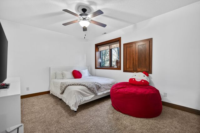 4819 147th Street, Urbandale, IA 50323