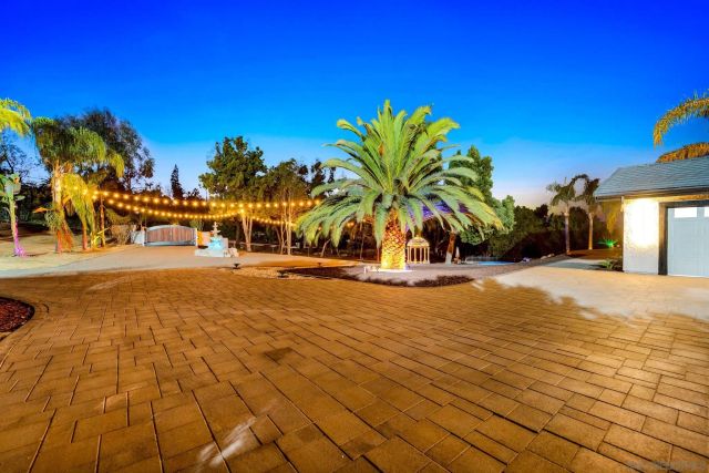 3065 Fairview Drive, Vista, CA 92084