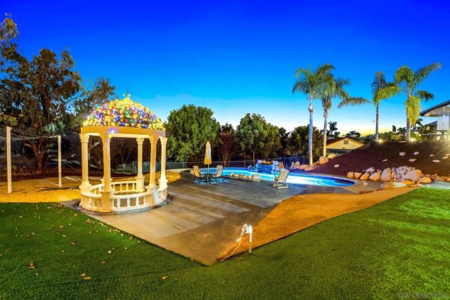 3065 Fairview Drive, Vista, CA 92084