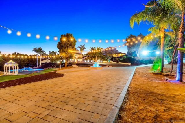 3065 Fairview Drive, Vista, CA 92084