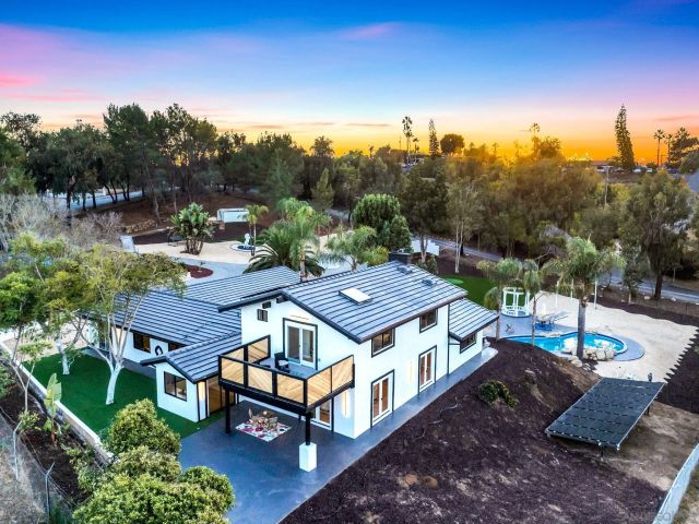 3065 Fairview Drive, Vista, CA 92084
