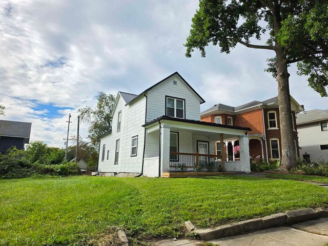2716 Hoagland Avenue, Fort Wayne, IN 46807