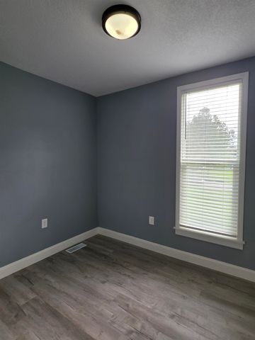 2716 Hoagland Avenue, Fort Wayne, IN 46807