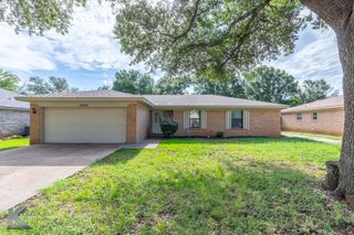 5233 Deerwood Lane, Abilene, TX 79606