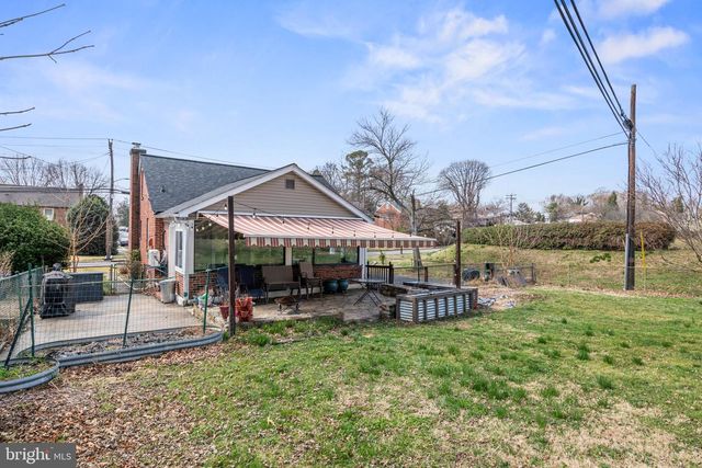 4416 FULLERTON AVE, Nottingham, MD 21236