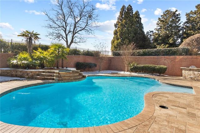 2613 Northern Oak Drive, Braselton, GA 30517