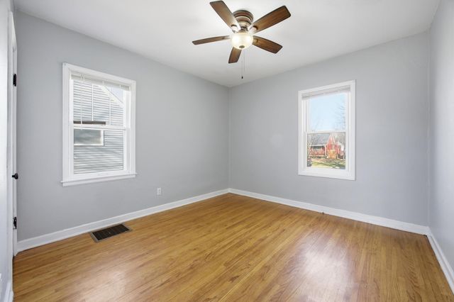 109 5th Avenue W, West Fargo, ND 58078