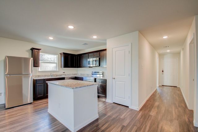 6202 N Wayside Drive, Houston, TX 77028