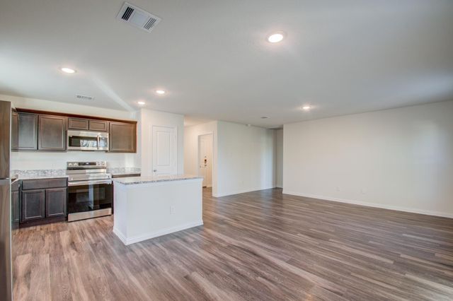 6202 N Wayside Drive, Houston, TX 77028