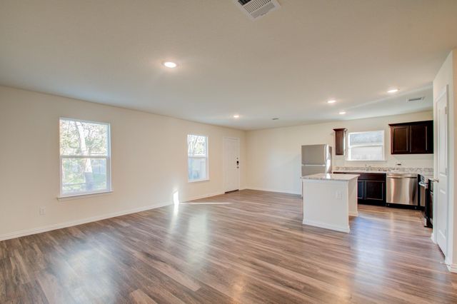 6202 N Wayside Drive, Houston, TX 77028