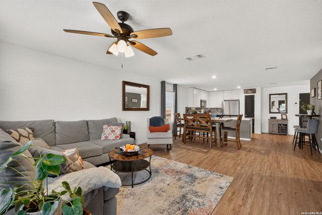 5933 COMPANION LOOP, Bulverde, TX 78163