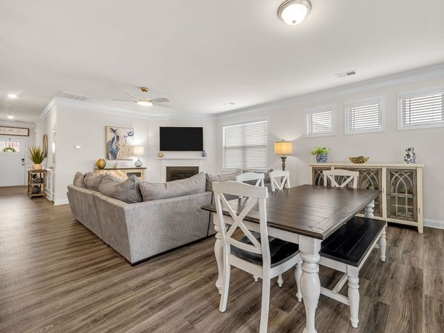 421 Linfield Court, Duncan, SC 29334