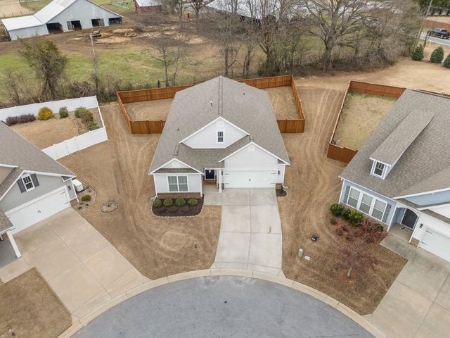 421 Linfield Court, Duncan, SC 29334