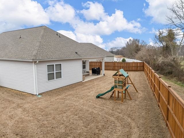 421 Linfield Court, Duncan, SC 29334