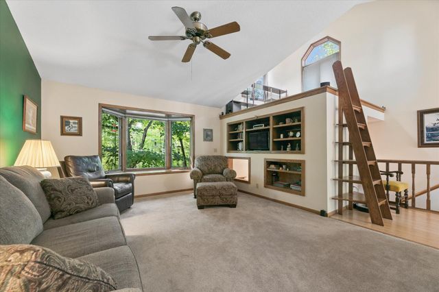 6241 141st Avenue NE, Columbus, MN 55025