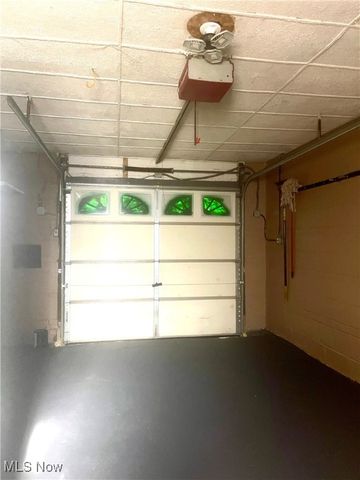 1860 Glenridge Road, Euclid, OH 44117