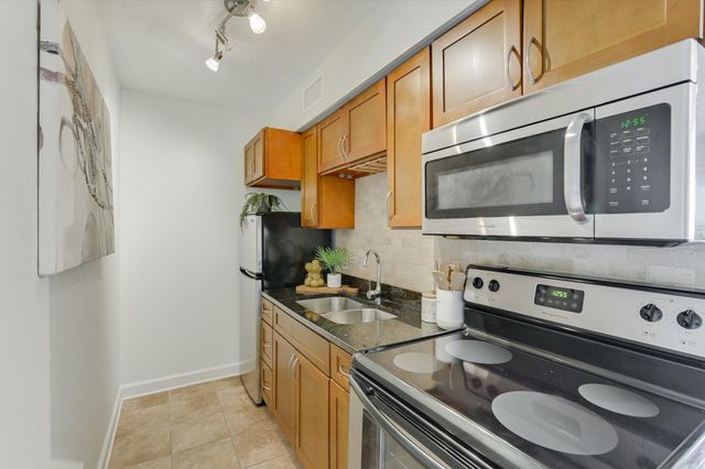 2020 S Congress Ave 1215, Austin, TX 78704