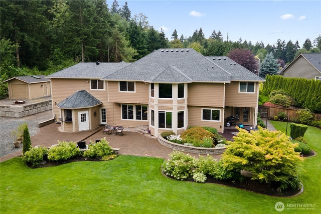 15827 33rd Avenue Ct E, Tacoma, WA 98446