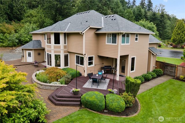 15827 33rd Avenue Ct E, Tacoma, WA 98446