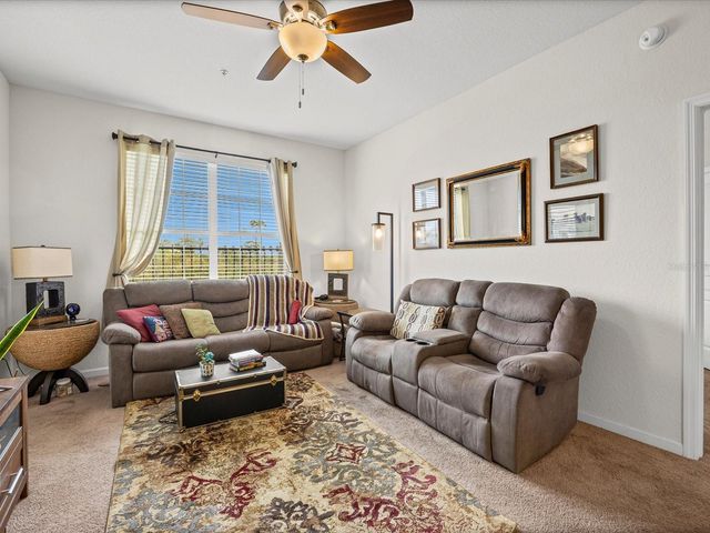 8298 PORTOFINO DRIVE 405, Davenport, FL 33896