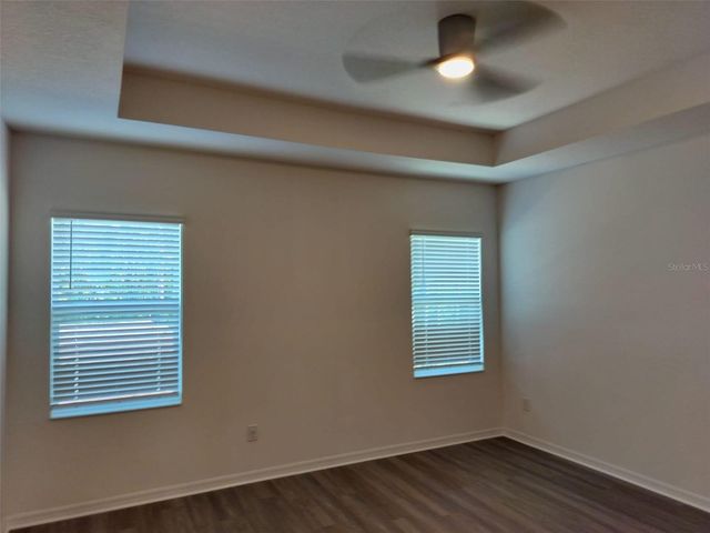 1358 KINGS CROWN STREET, Mount Dora, FL 32757