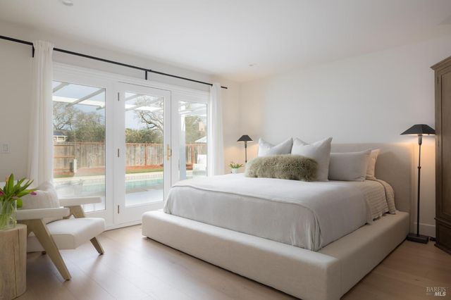 345 Francisco Dr, Sonoma, CA 95476