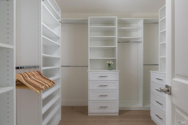 345 Francisco Dr, Sonoma, CA 95476