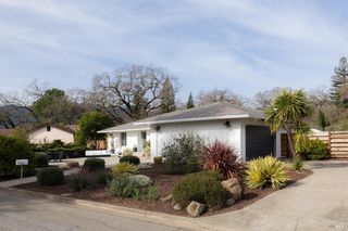 345 Francisco Dr, Sonoma, CA 95476