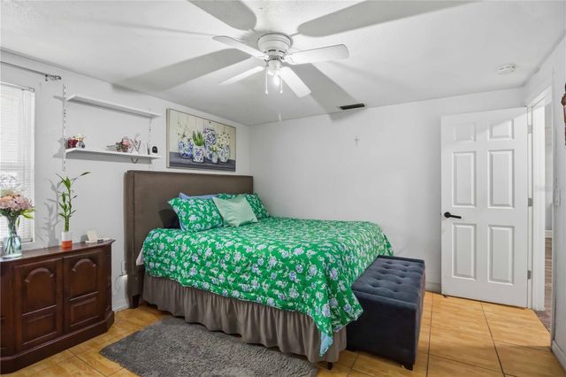 5727 11TH STREET E, Bradenton, FL 34203