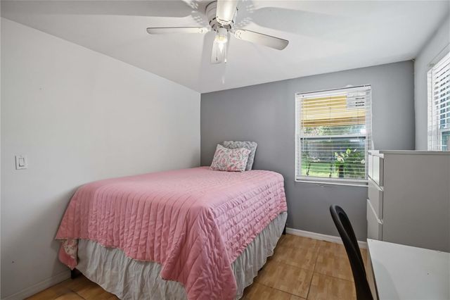 5727 11TH STREET E, Bradenton, FL 34203