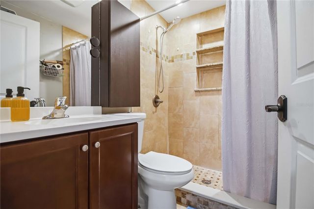 5727 11TH STREET E, Bradenton, FL 34203
