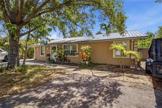 5727 11TH STREET E, Bradenton, FL 34203