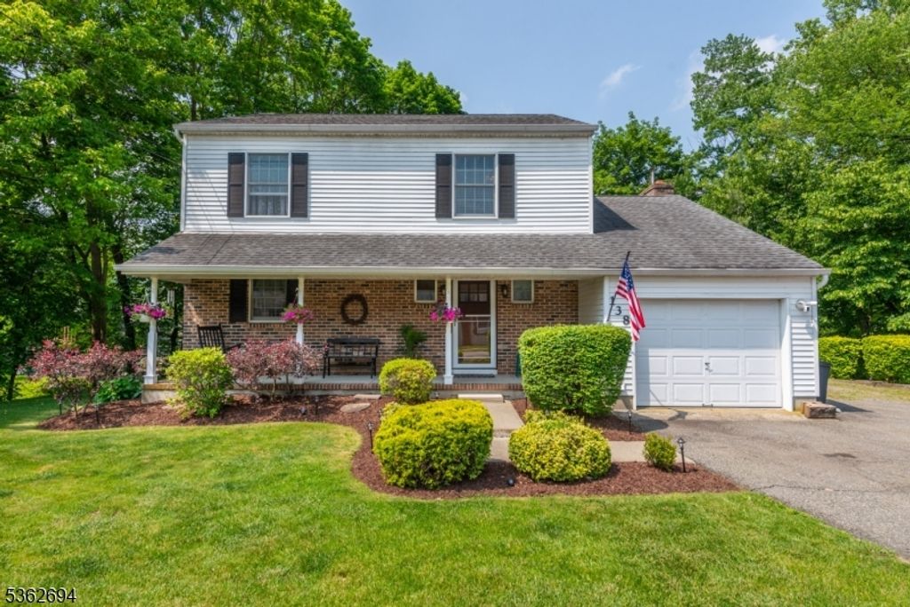 138 Main St, Stanhope Boro, NJ 07874