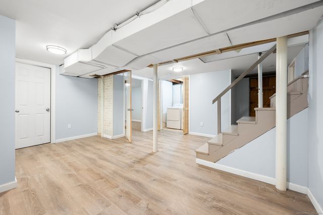 21 Davis Road, East Hartford, CT 06118