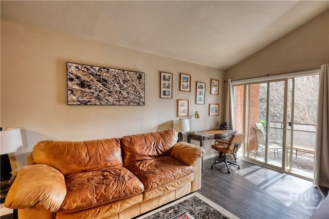 250 Little Street B306, Athens, GA 30605