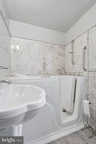 2398 HOLLIS RD, Havertown, PA 19083