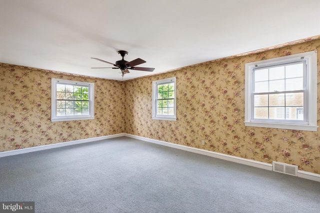 2398 HOLLIS RD, Havertown, PA 19083