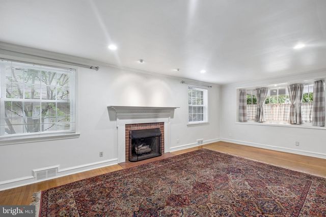2398 HOLLIS RD, Havertown, PA 19083