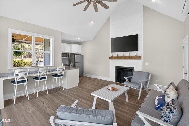 90 Old Spur Road, Youngsville, NC 27596