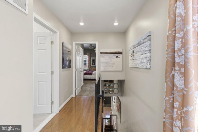 2 N CLINTON ST, Baltimore, MD 21224