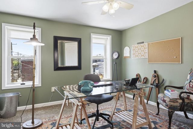 2 N CLINTON ST, Baltimore, MD 21224