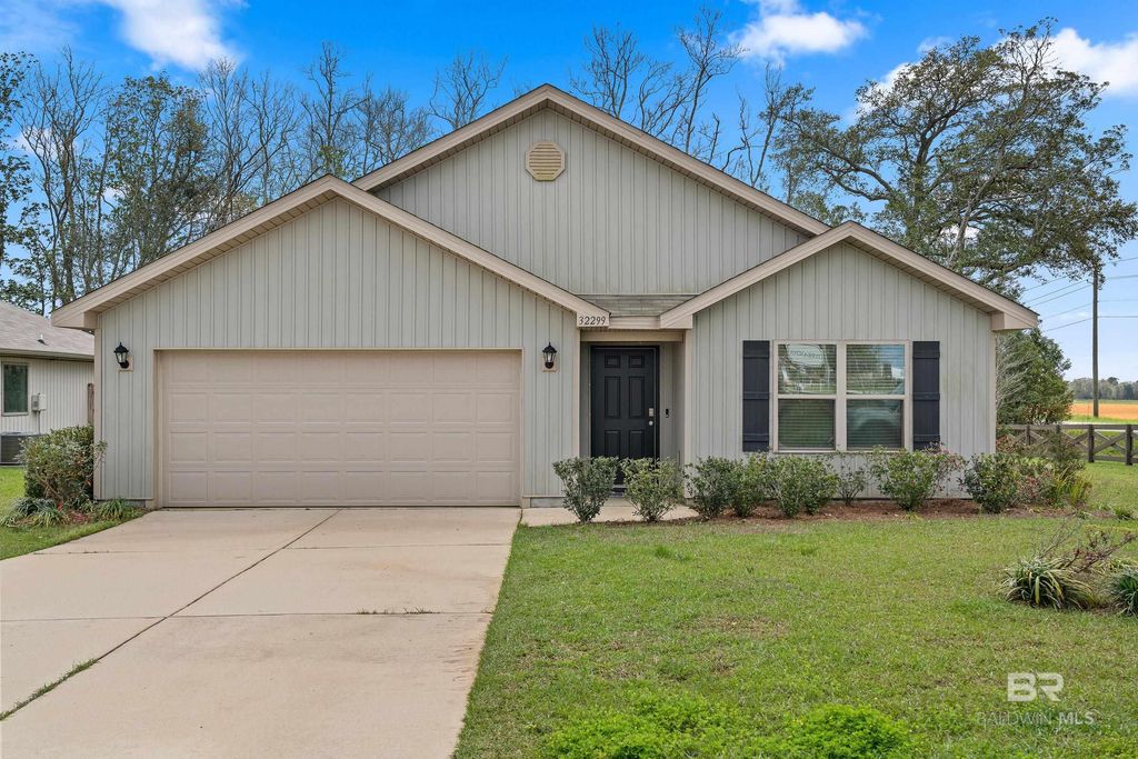 32299 Terranova Loop, Lillian, AL 36549