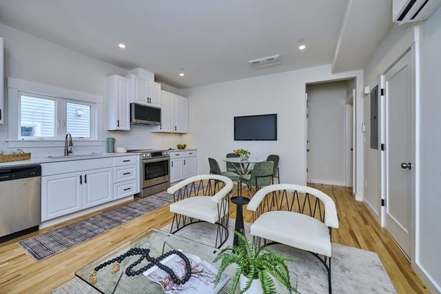 17 Macarthur Street 2, Somerville, MA 02143