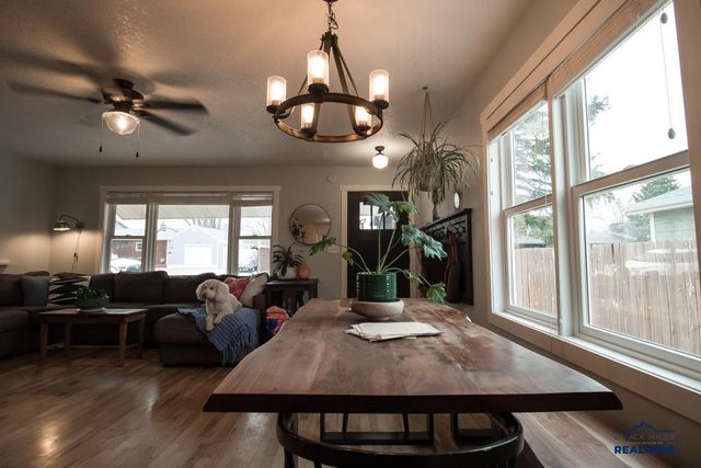3805 W OMAHA, Rapid City, SD 57702