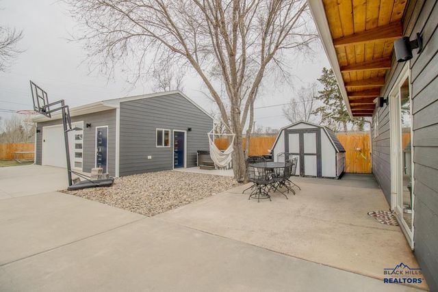 3805 W OMAHA, Rapid City, SD 57702