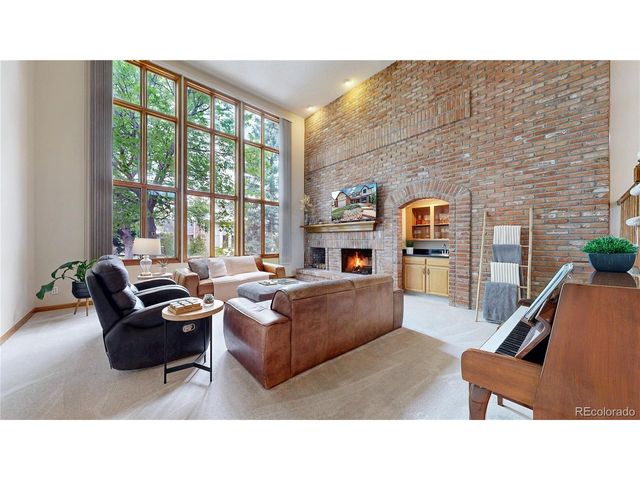 2462 Country Club Loop, Denver, CO 80234