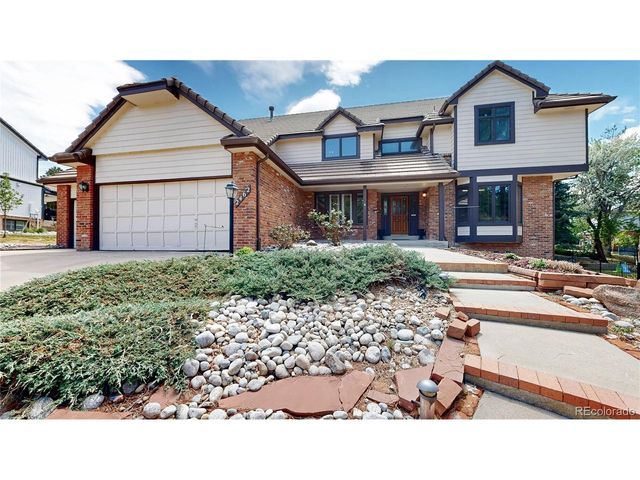 2462 Country Club Loop, Denver, CO 80234