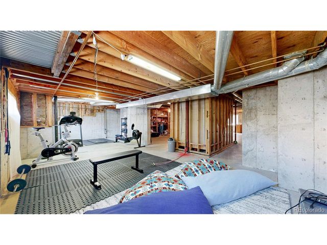 2462 Country Club Loop, Denver, CO 80234