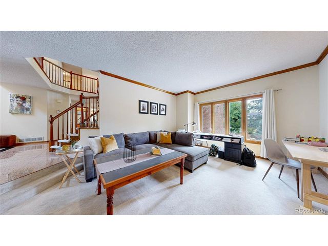 2462 Country Club Loop, Denver, CO 80234